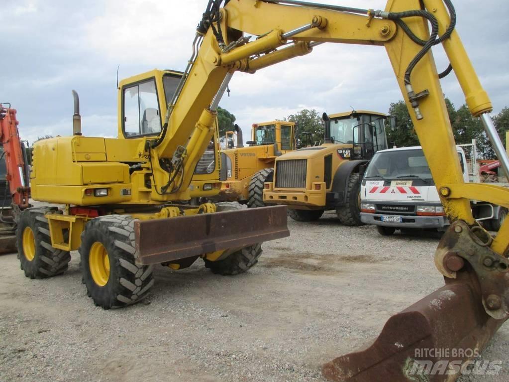 Komatsu PW 95 Midi bagri 7t – 12t