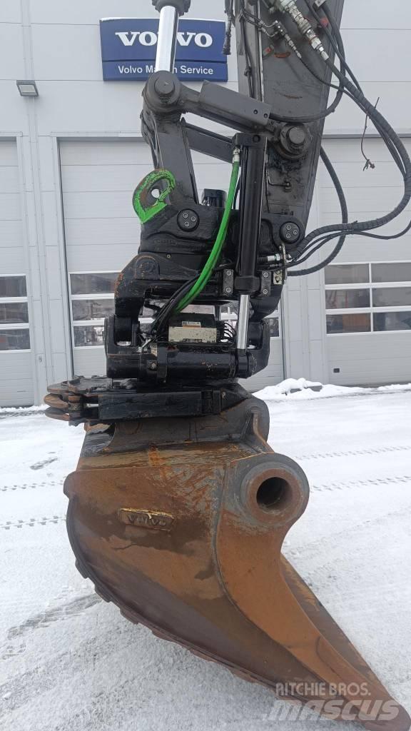 Volvo EC 300 EL Bagri goseničarji