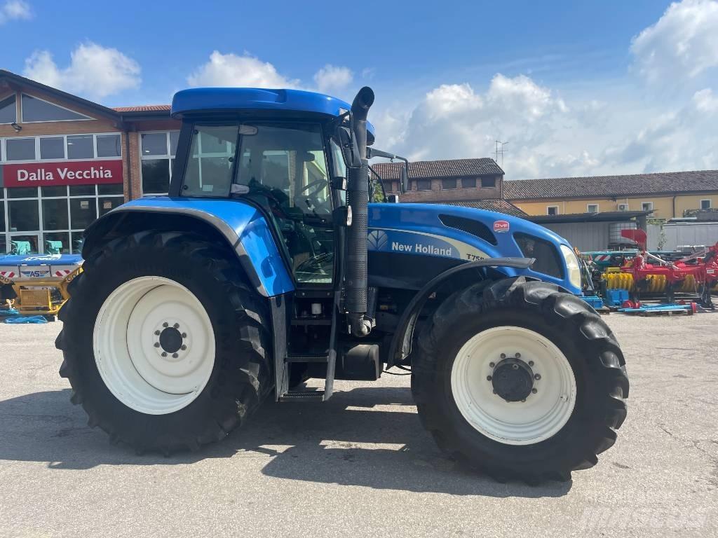 New Holland T 7550 Traktorji