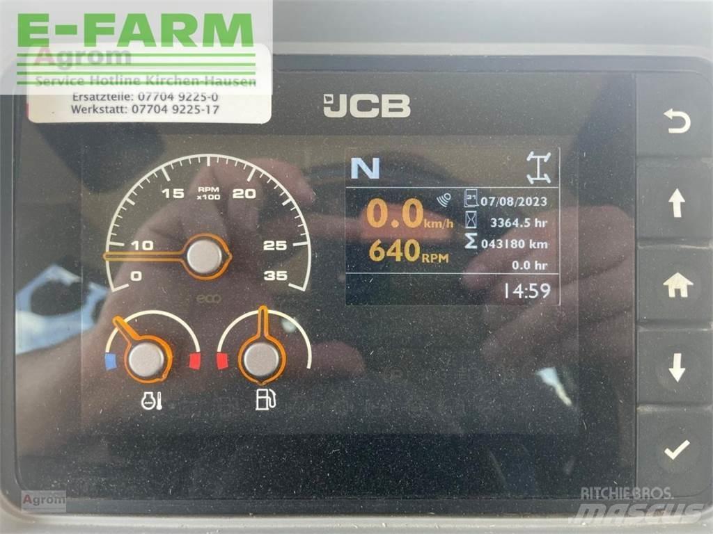 JCB fastrac 4220 Traktorji