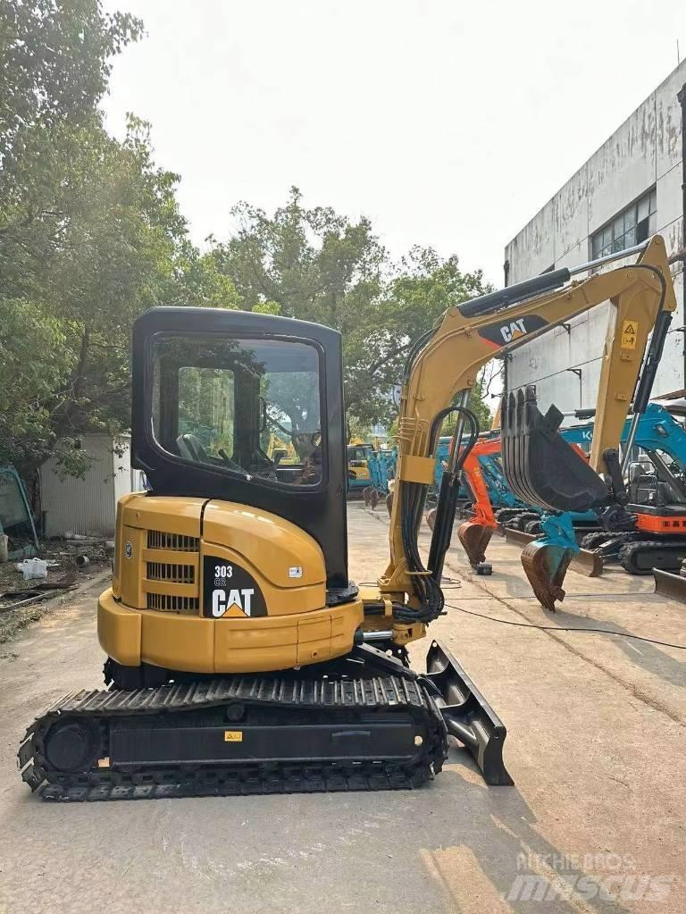 CAT 303 CR Mini bagri <7t