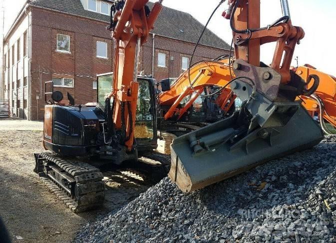 Hitachi ZX85USBLCN-6 Bagri goseničarji