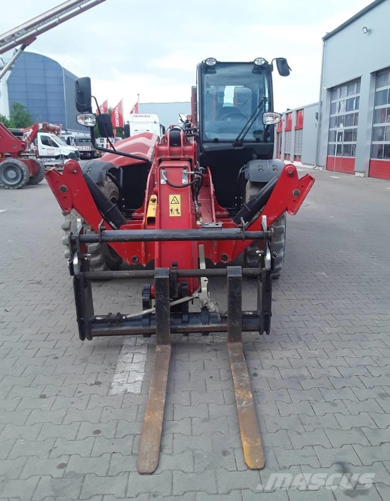 JCB 540-140 Teleskopski viličarji