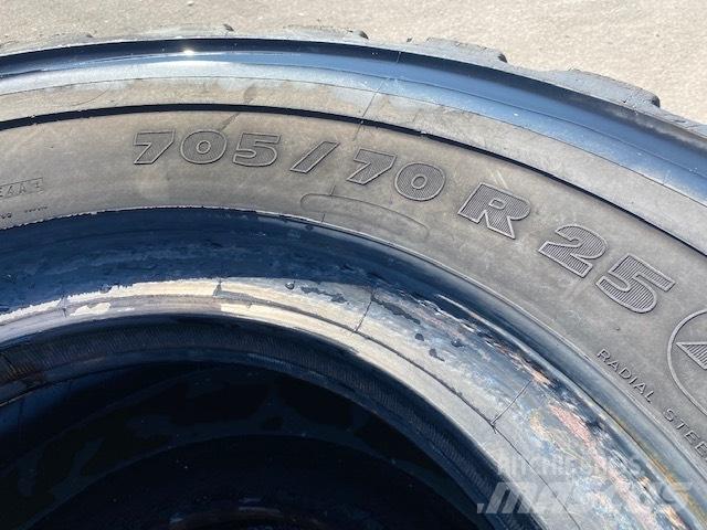 Michelin 705/70 R25 Gume, kolesa in platišča