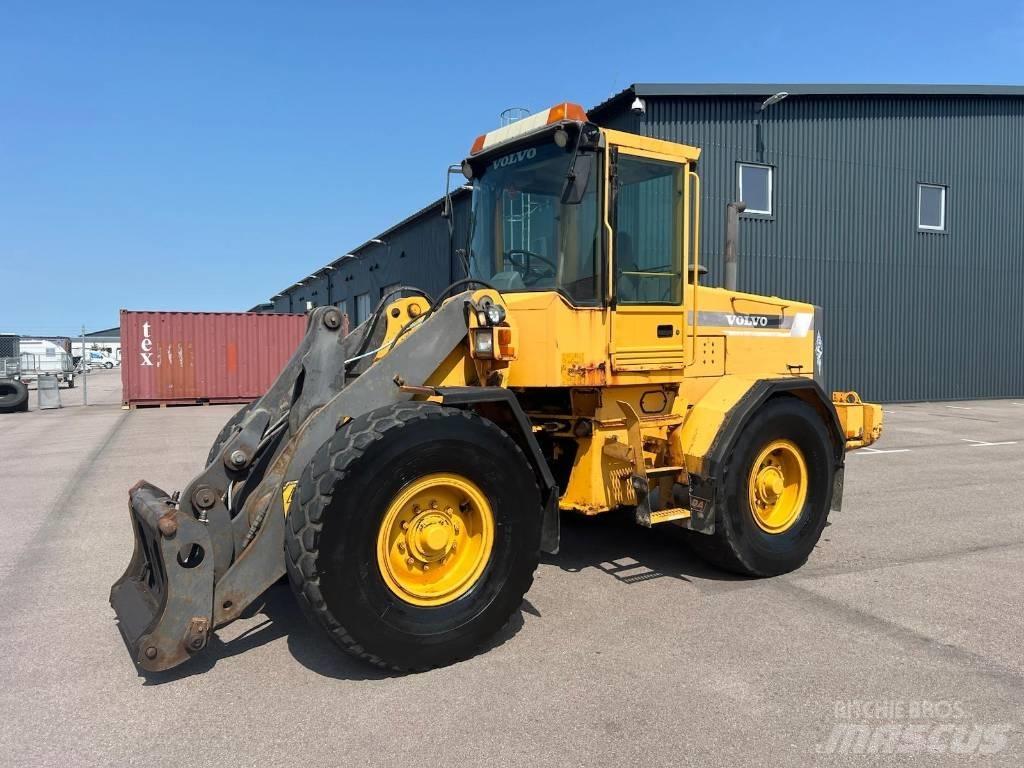 Volvo L 70 C Kolesni nakladalci