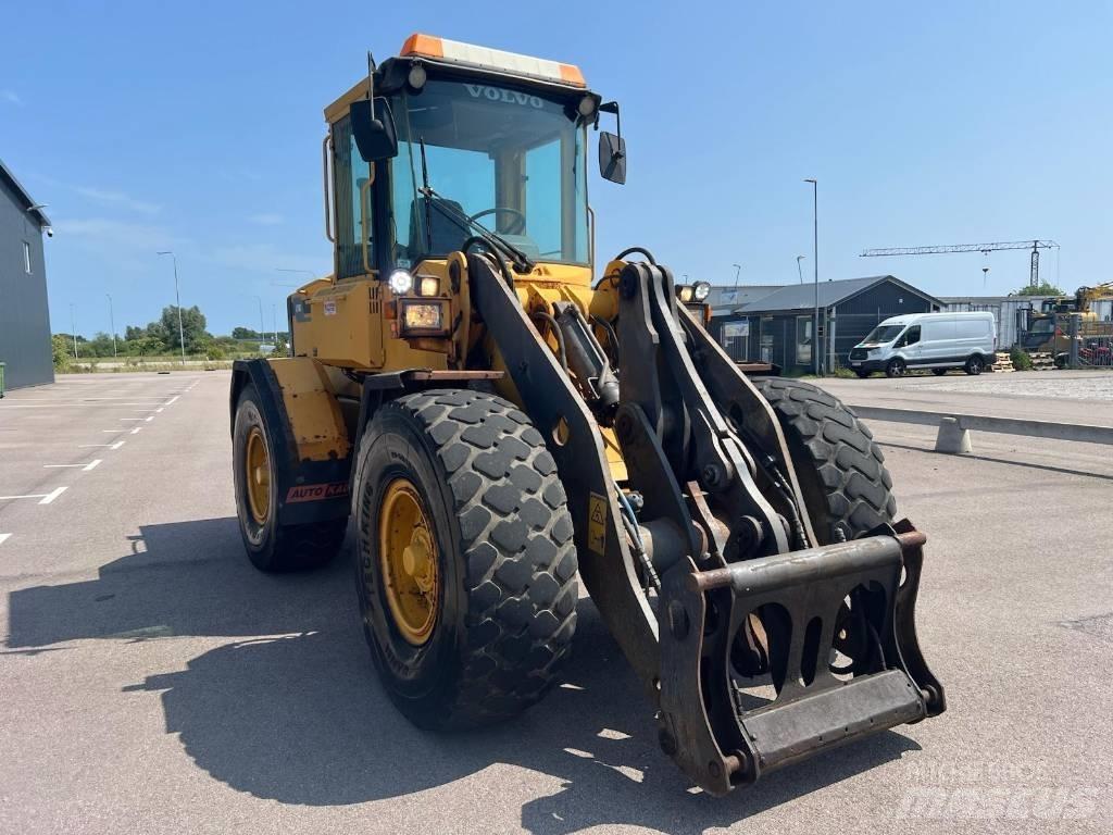Volvo L 70 C Kolesni nakladalci