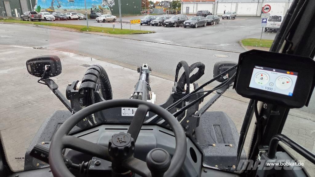 Bobcat L 85 Kolesni nakladalci