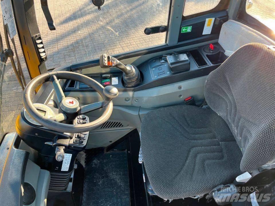 Wacker Neuson WL44 Kolesni nakladalci