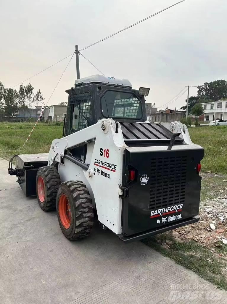 Bobcat S 16 Skid steer mini nakladalci