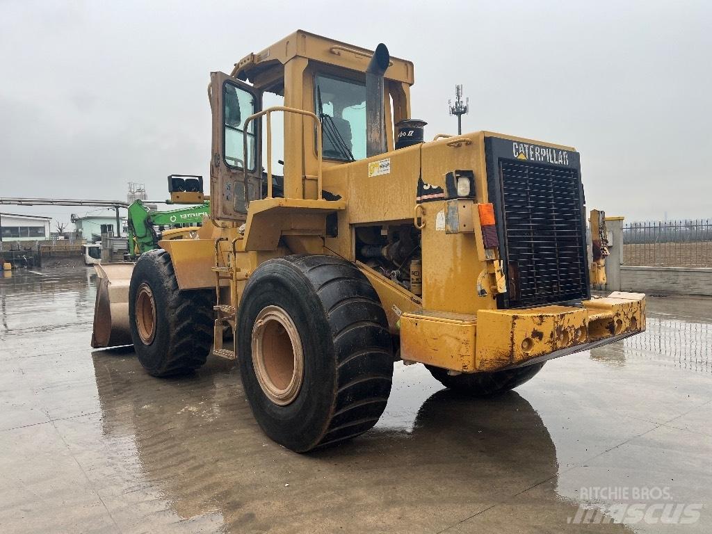 CAT 950 F Kolesni nakladalci