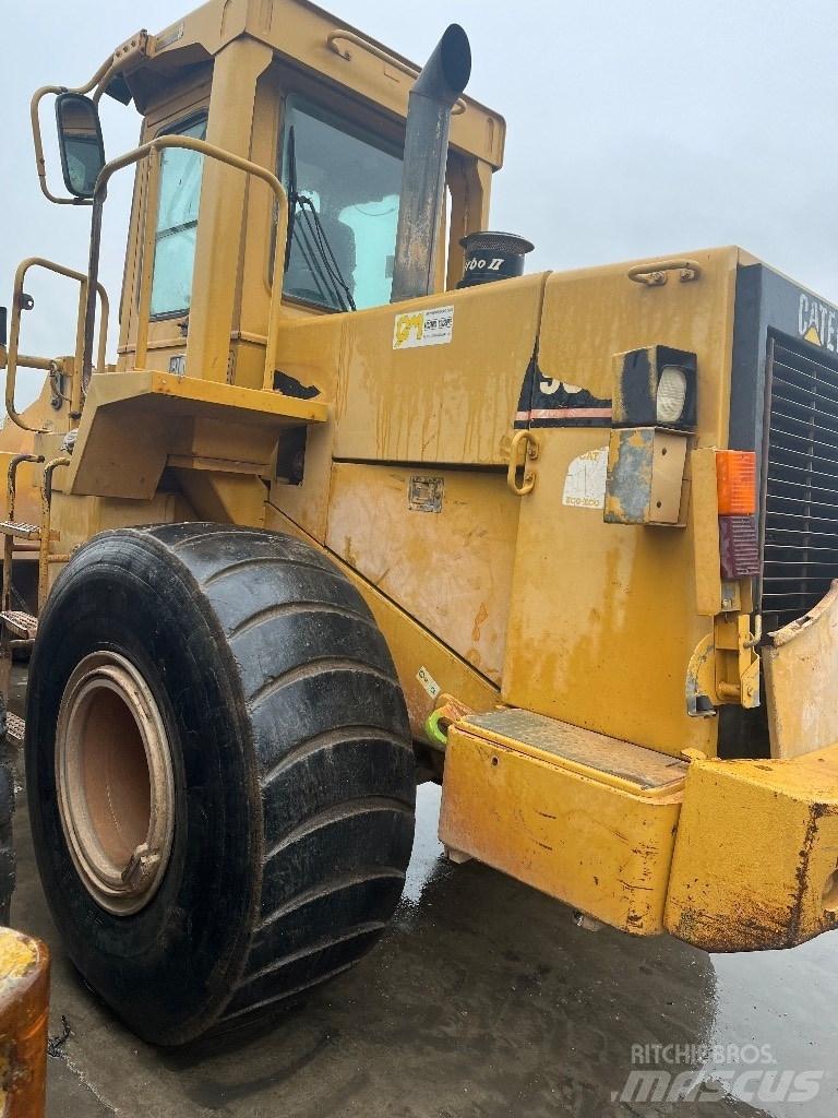 CAT 950 F Kolesni nakladalci
