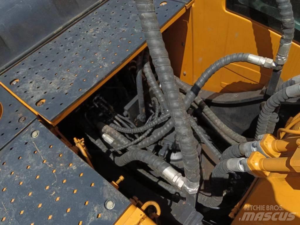 CAT 308 Bagri goseničarji