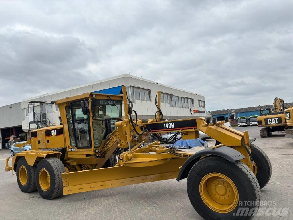 CAT 140 H Grederji