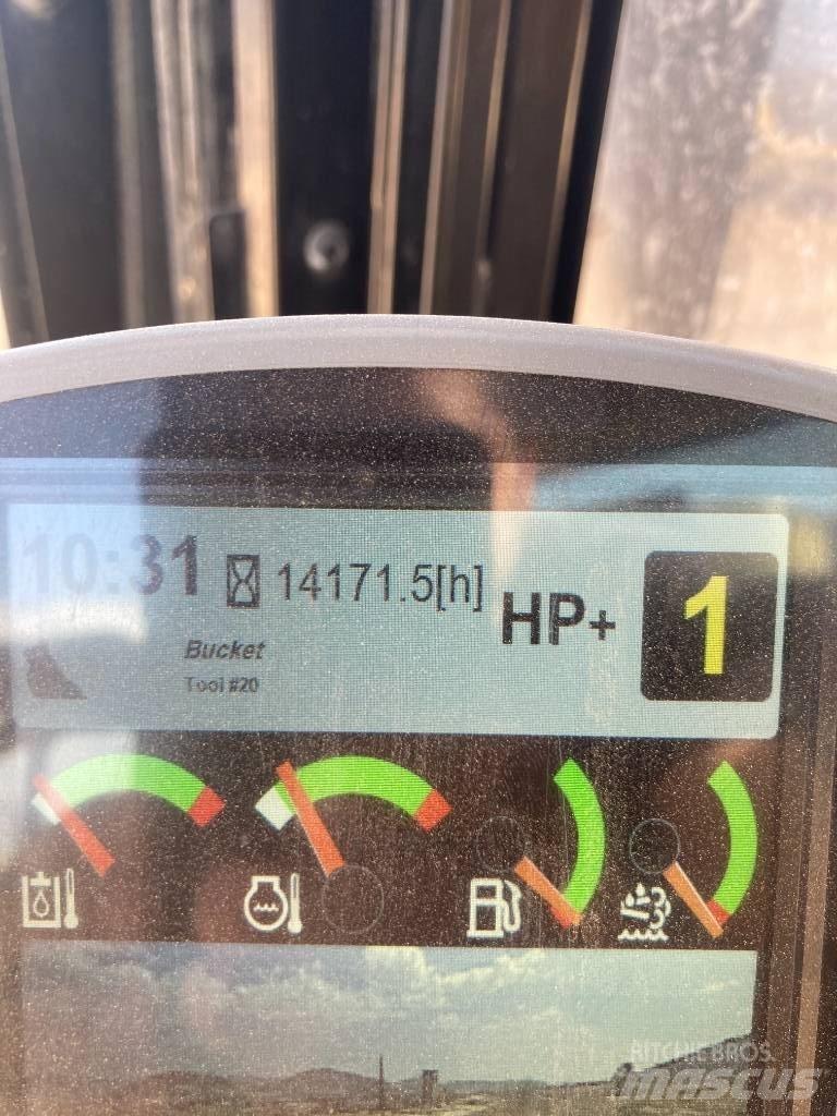 CAT 352 F Bagri goseničarji