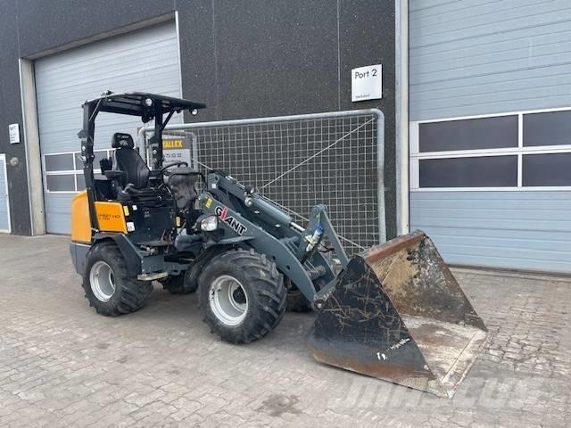 GiANT V452T X-TRA HD Mini nakladalci