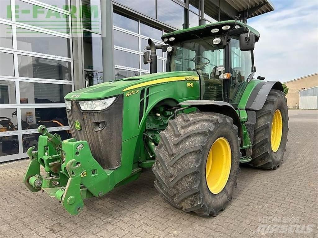 John Deere 8335r Traktorji
