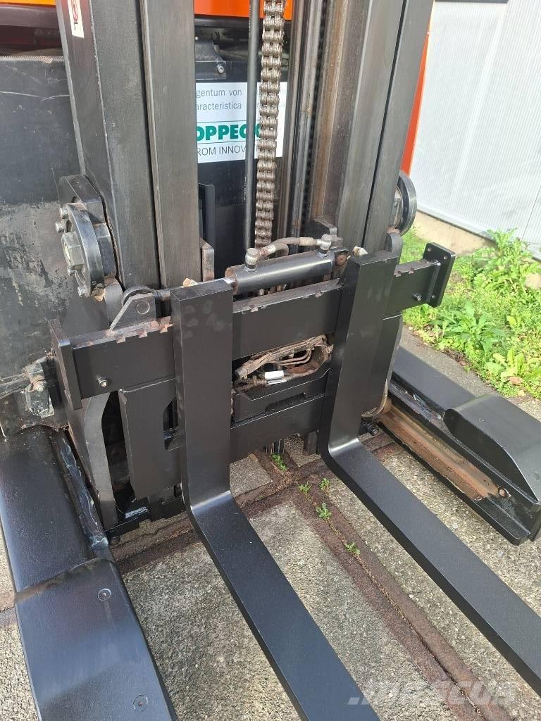 BT RR E 140 Viličarji s pomičnim teleskopom