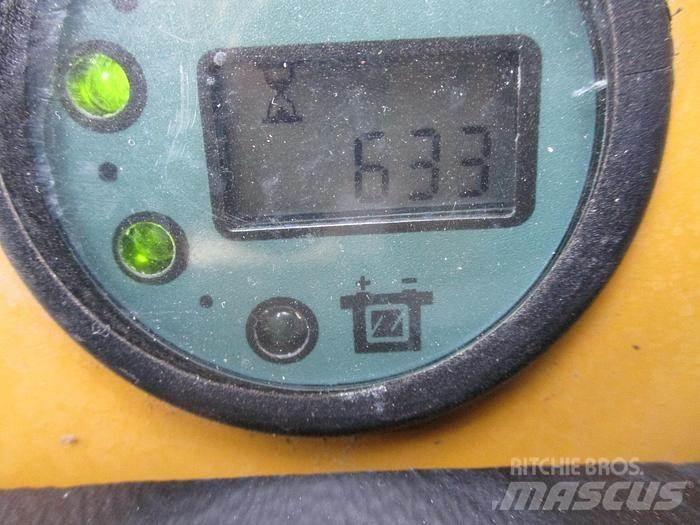 CAT NSP12K1 Ročni električni viličar
