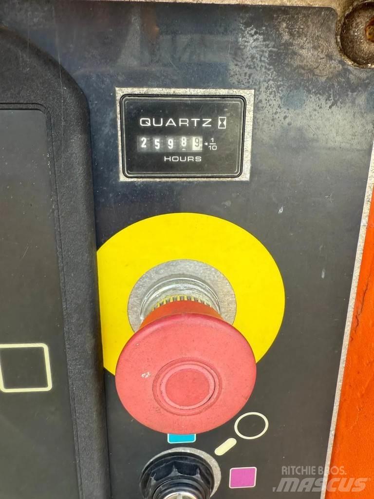 JLG 340 AJ Zglobne dvižne ploščadi