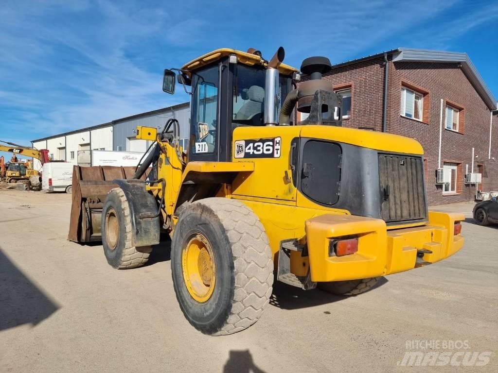 JCB 436 HT Kolesni nakladalci