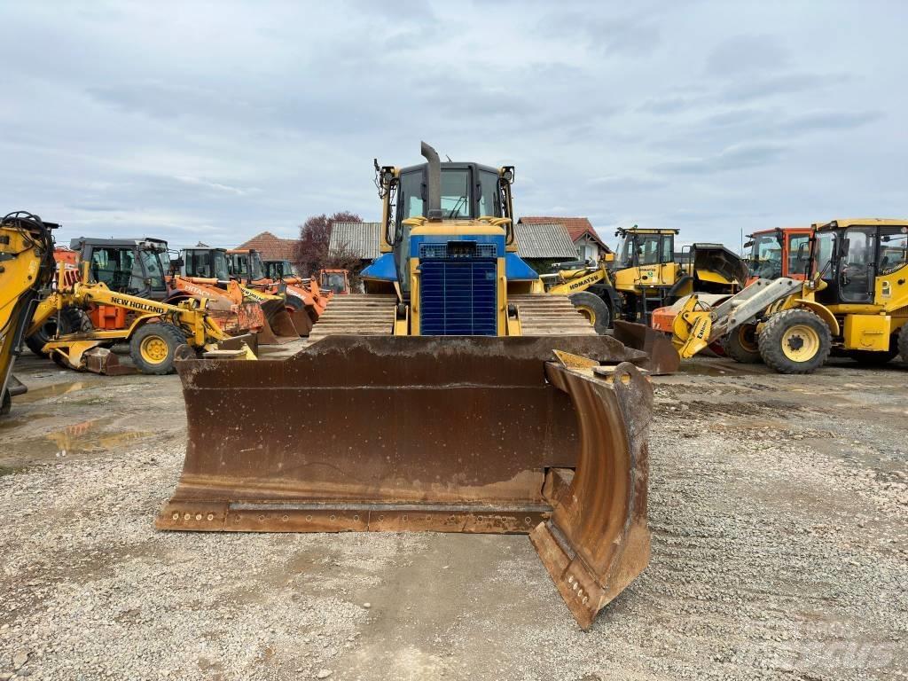 CAT D 6 N LGP Buldožerji goseničarji