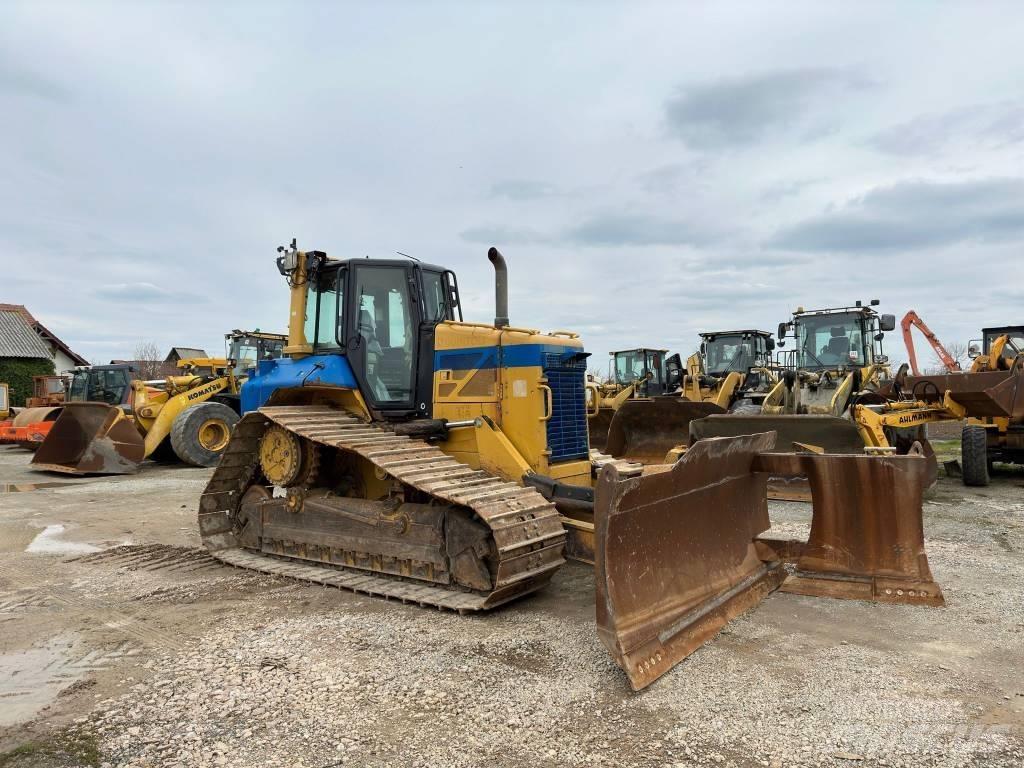 CAT D 6 N LGP Buldožerji goseničarji