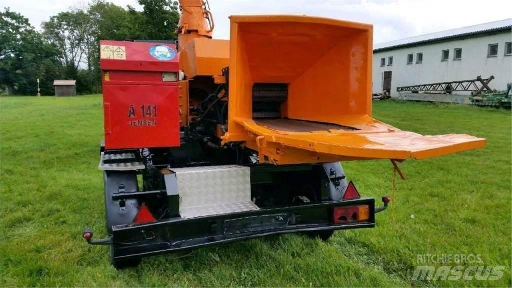 Jensen A141 Drobilci lesa
