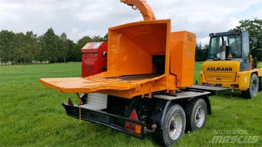 Jensen A141 Drobilci lesa