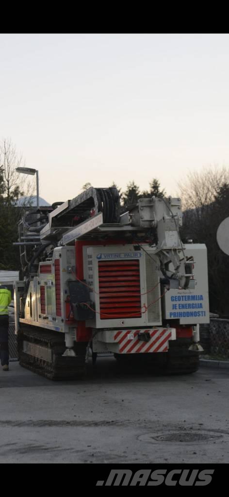 Chomacchio 901GT Vrtalni stroji