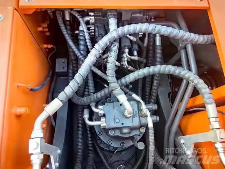 Doosan DH300 Bagri goseničarji