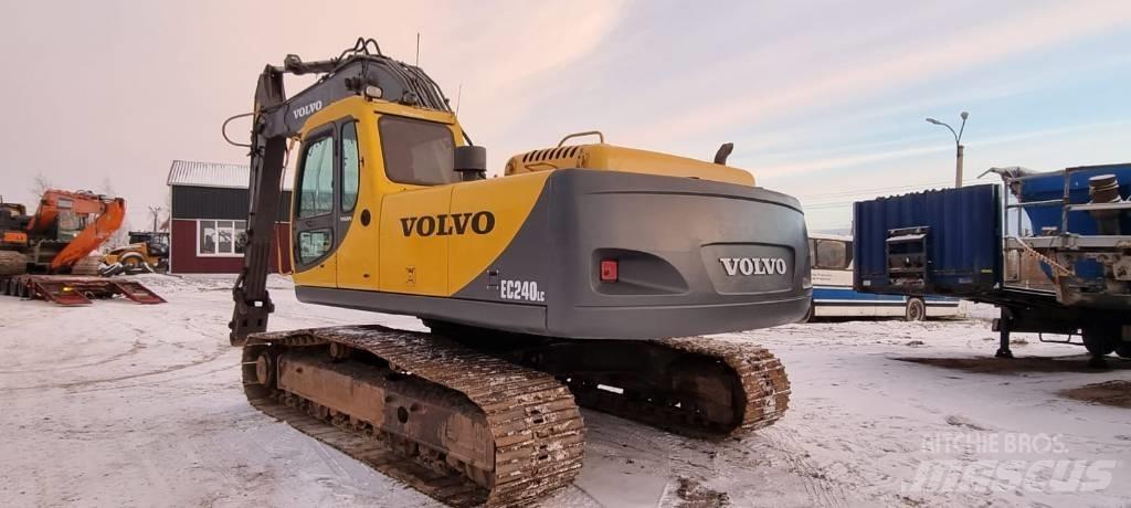 Volvo EC 240 C L Bagri goseničarji