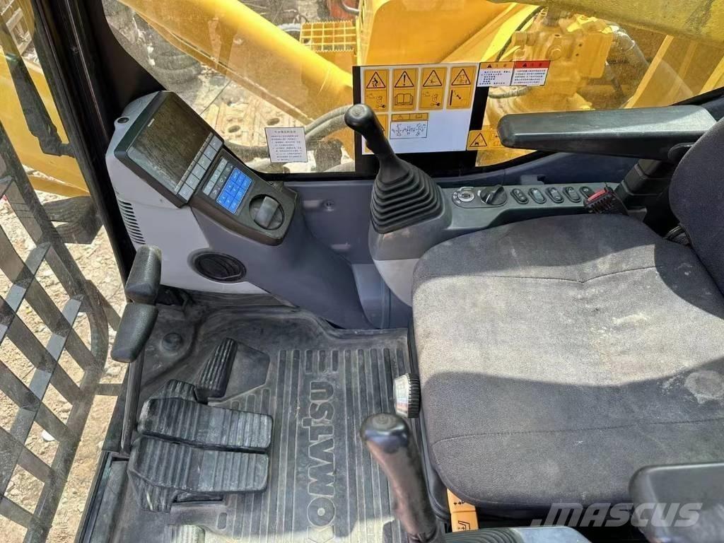 Komatsu PC 850-8 Amfibijski bagri