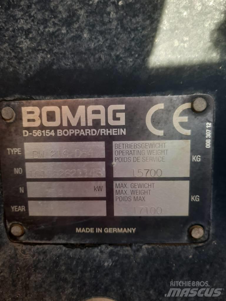 Bomag BW 216 D-4 Kompaktorji tal