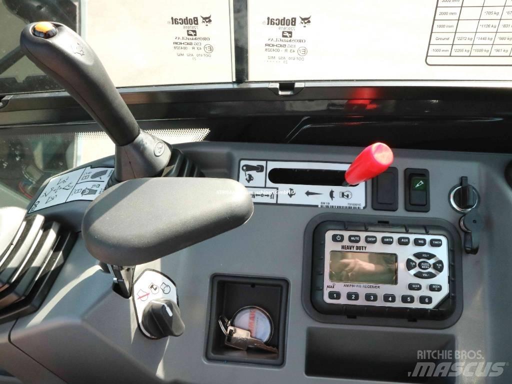 Bobcat E 35 z Mini bagri <7t