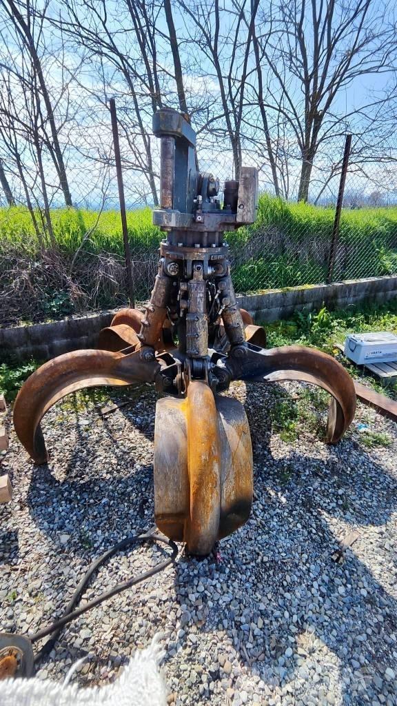 Liebherr LH 30 M Bagri za prekladanje primarnih/sekundarnih surovin