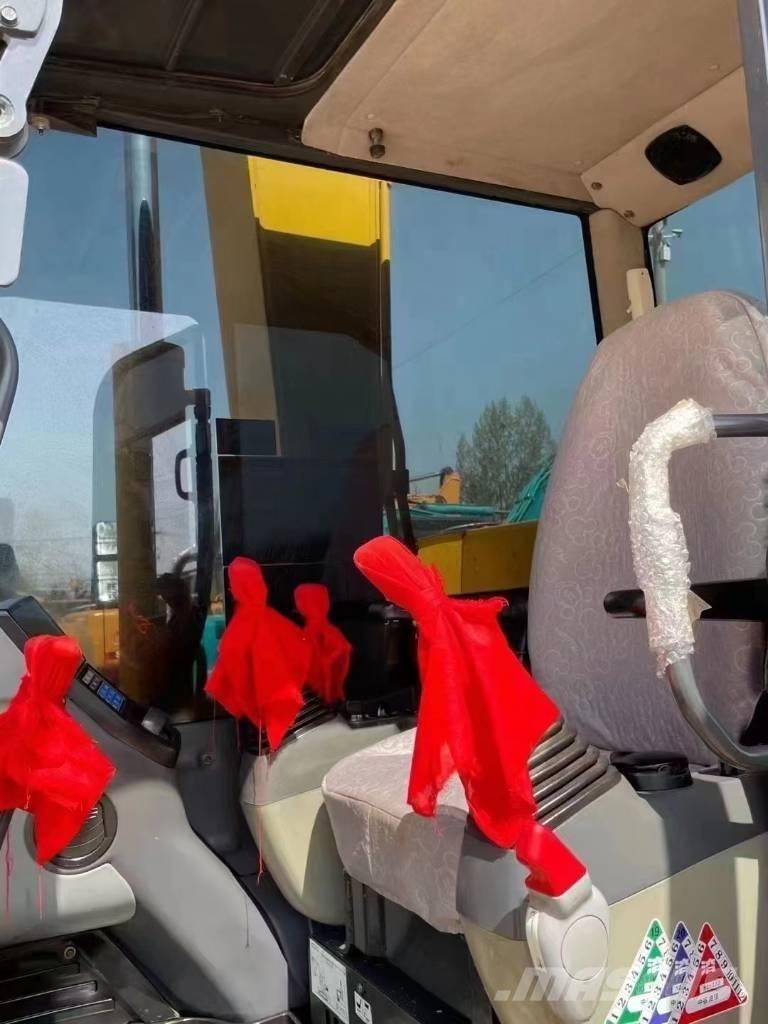 Komatsu PC 70 Mini bagri <7t
