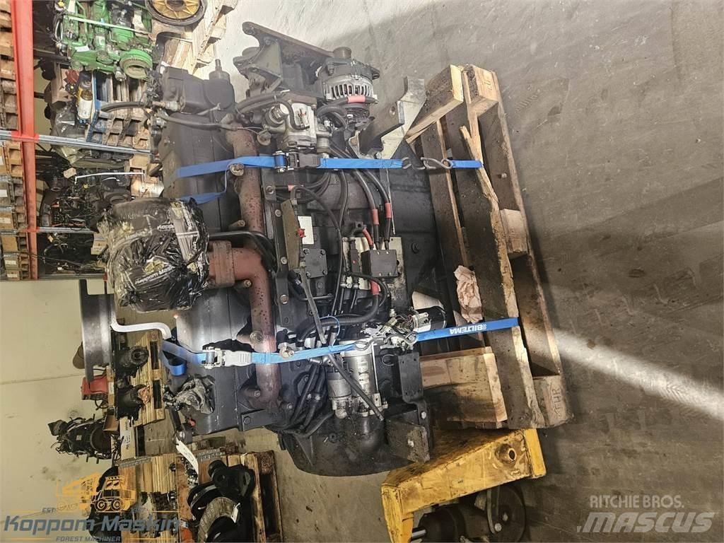Komatsu Sisu Motorji