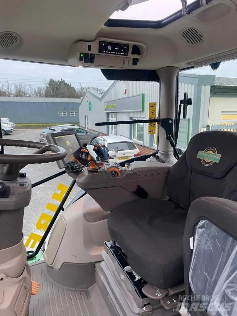 John Deere 6R215 Traktorji