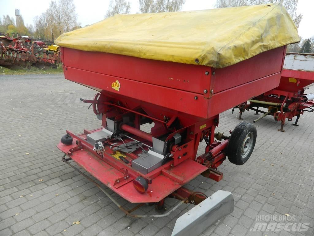 Bredal B 2 Trosilniki mineralnega gnojila