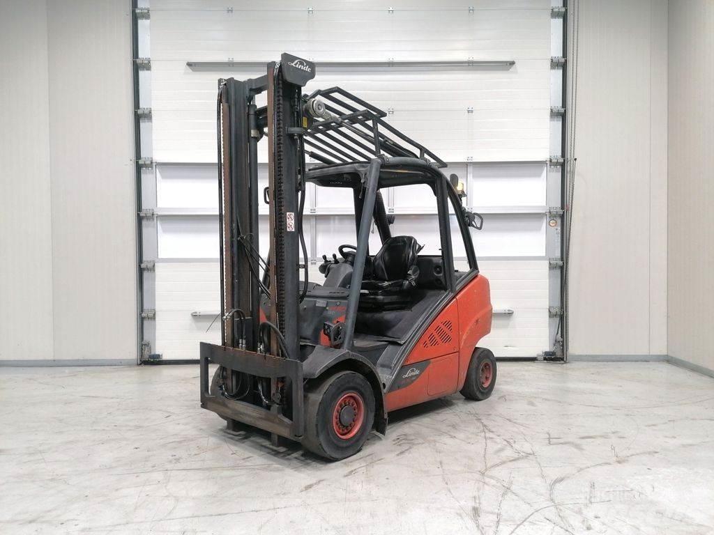 Linde H30D-02 Dizelski viličarji