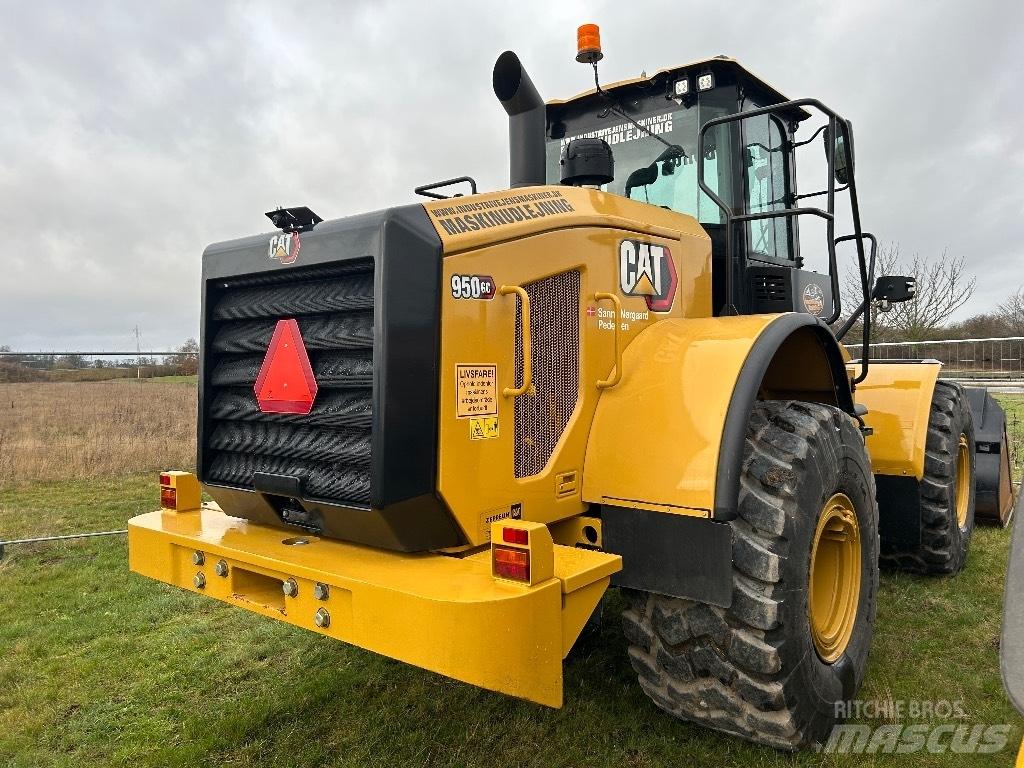 CAT 950 GC Kolesni nakladalci