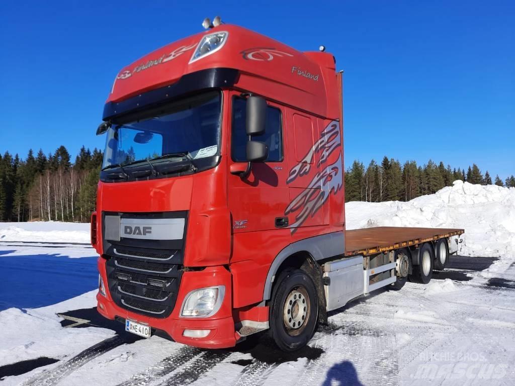 DAF XF460 Tovornjaki s kesonom/platojem
