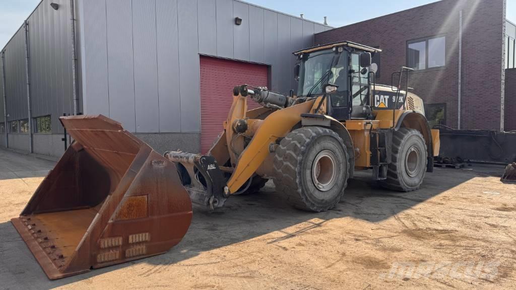 CAT 972 K Kolesni nakladalci