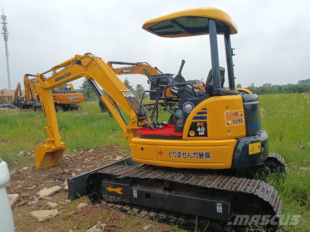 Komatsu PC 40 Bagri goseničarji