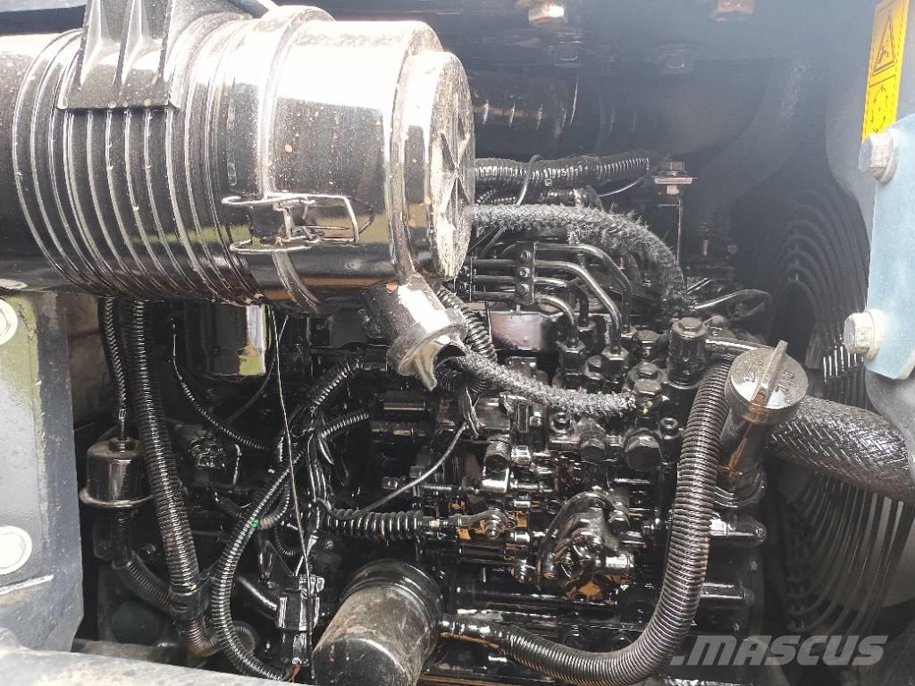 Komatsu PC 40 Bagri goseničarji