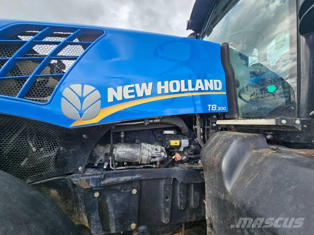 New Holland T 8.300 Traktorji