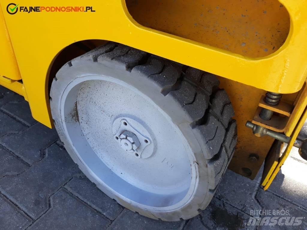 Haulotte Compact 10 Škarjaste dvižne ploščadi