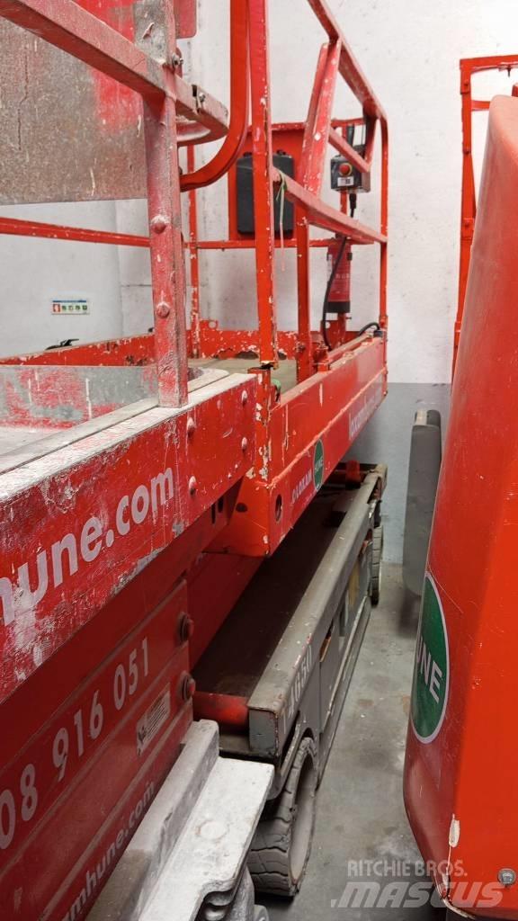 Haulotte Compact 10 Škarjaste dvižne ploščadi