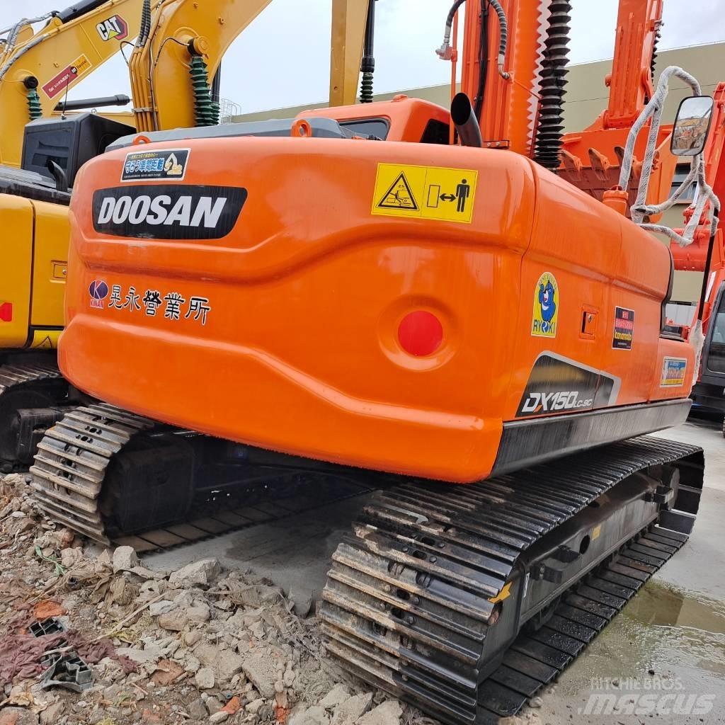 Doosan DX 150 LC Bagri goseničarji