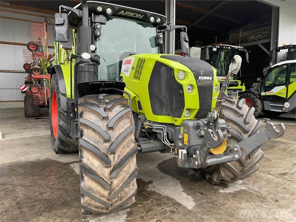 CLAAS Arion 660 Traktorji